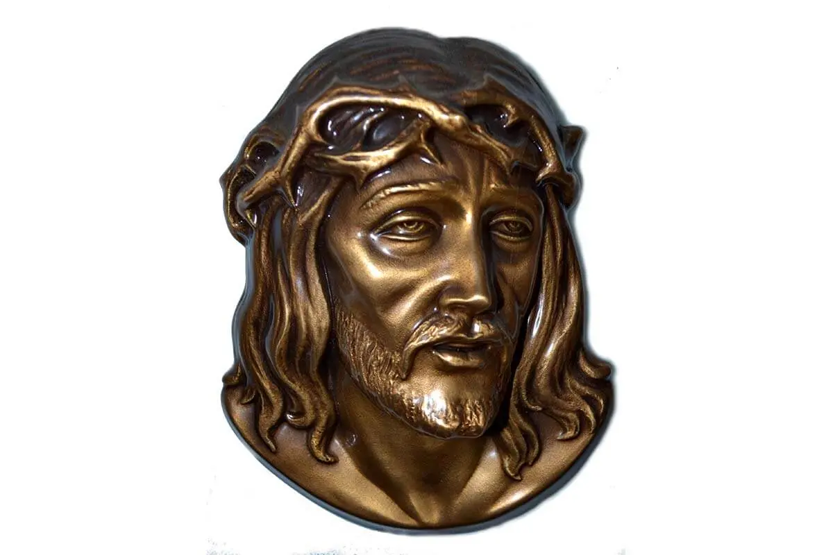 Akcesoria nagrobkowe - brązowa głowa jezusa