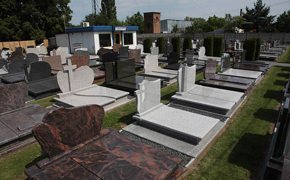 Nagrobki i pomniki w ofercie firmy Granitex